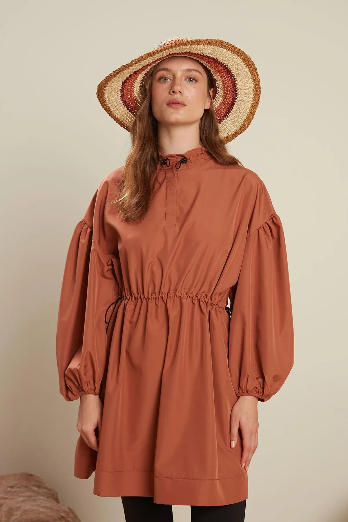 Manuka  HIJAB REGENMANTEL BADEANZUG ORANGE