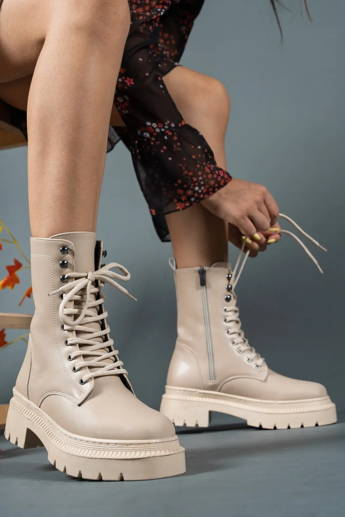 Riccon  Nude Damen-Stiefel mit Reißverschluss 0012299