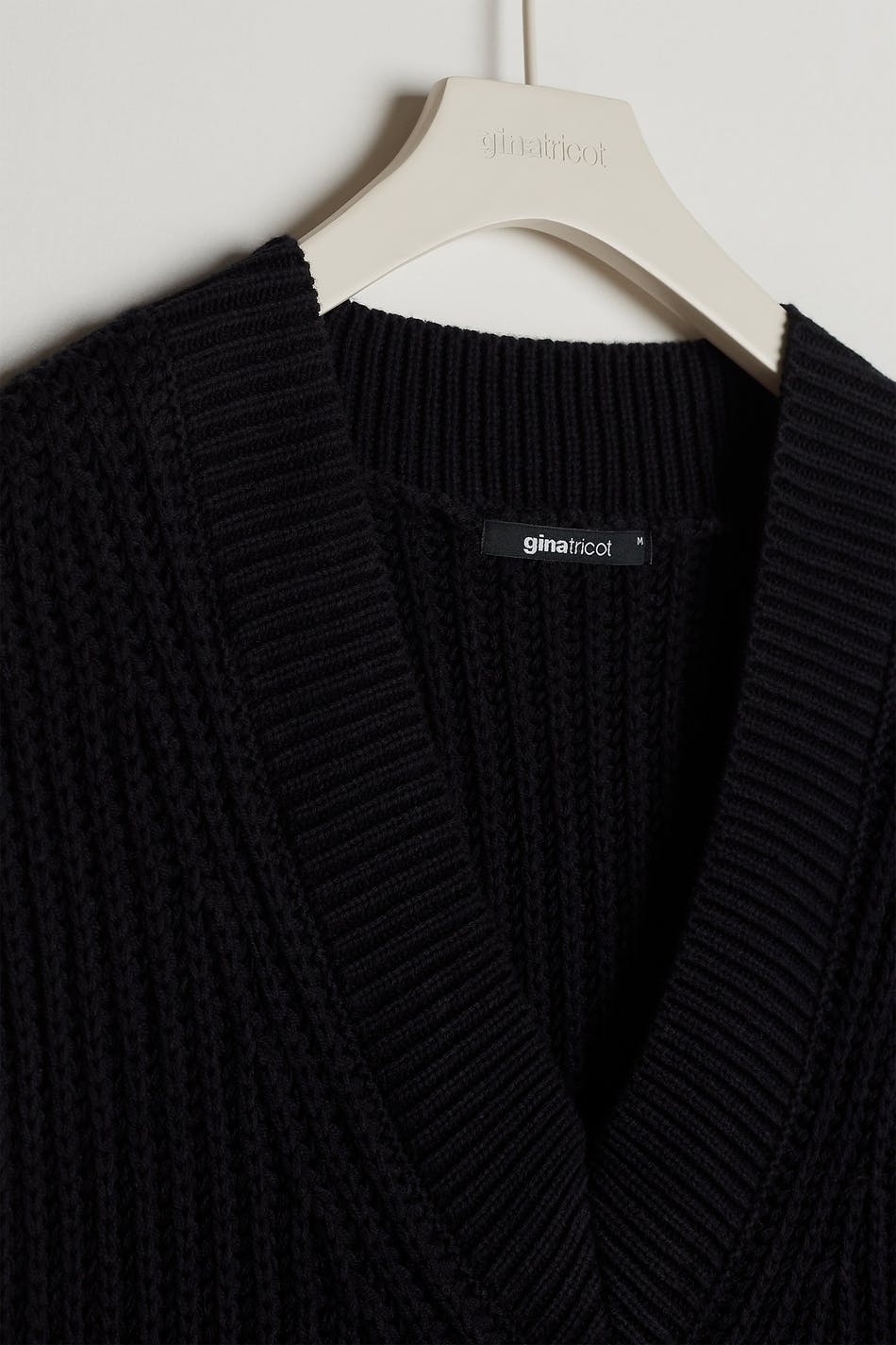Harper knitted vest