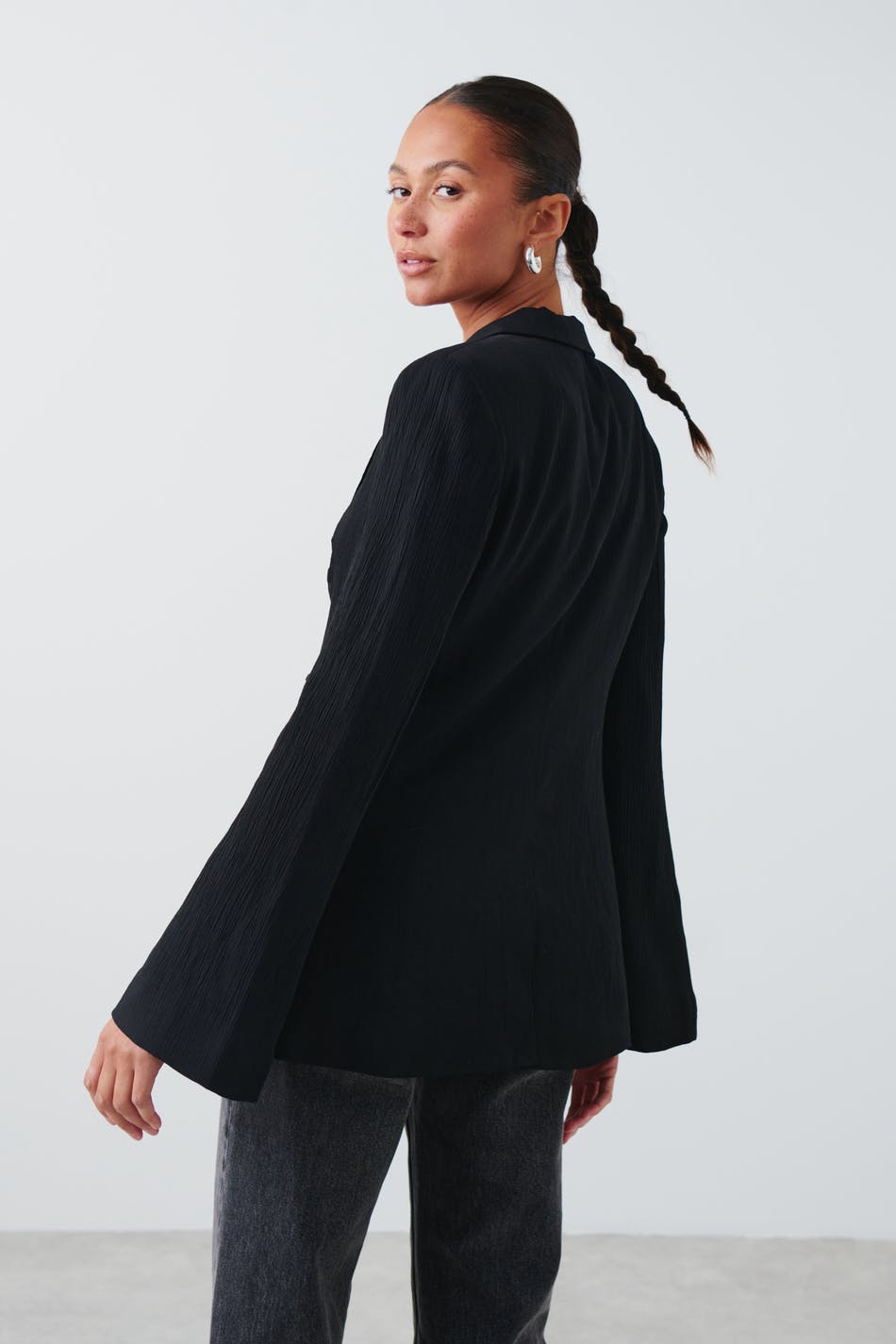 Shaped blazer