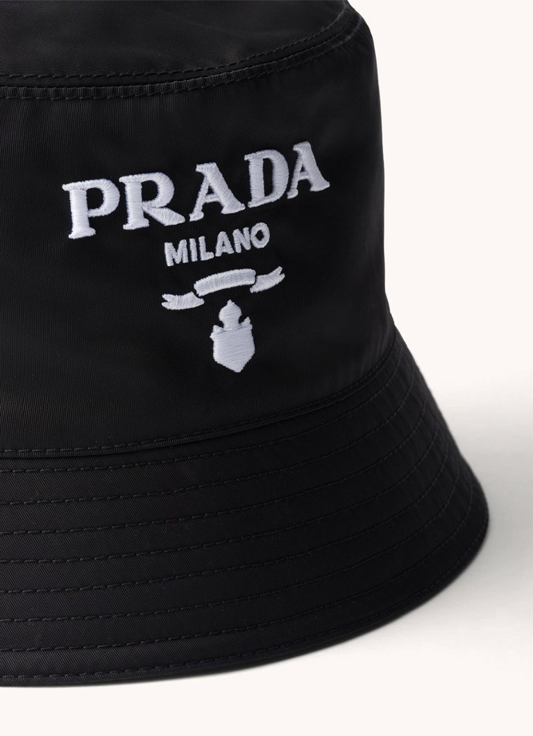 Prada Re-Nylon kibirinė skrybėlė su logotipu