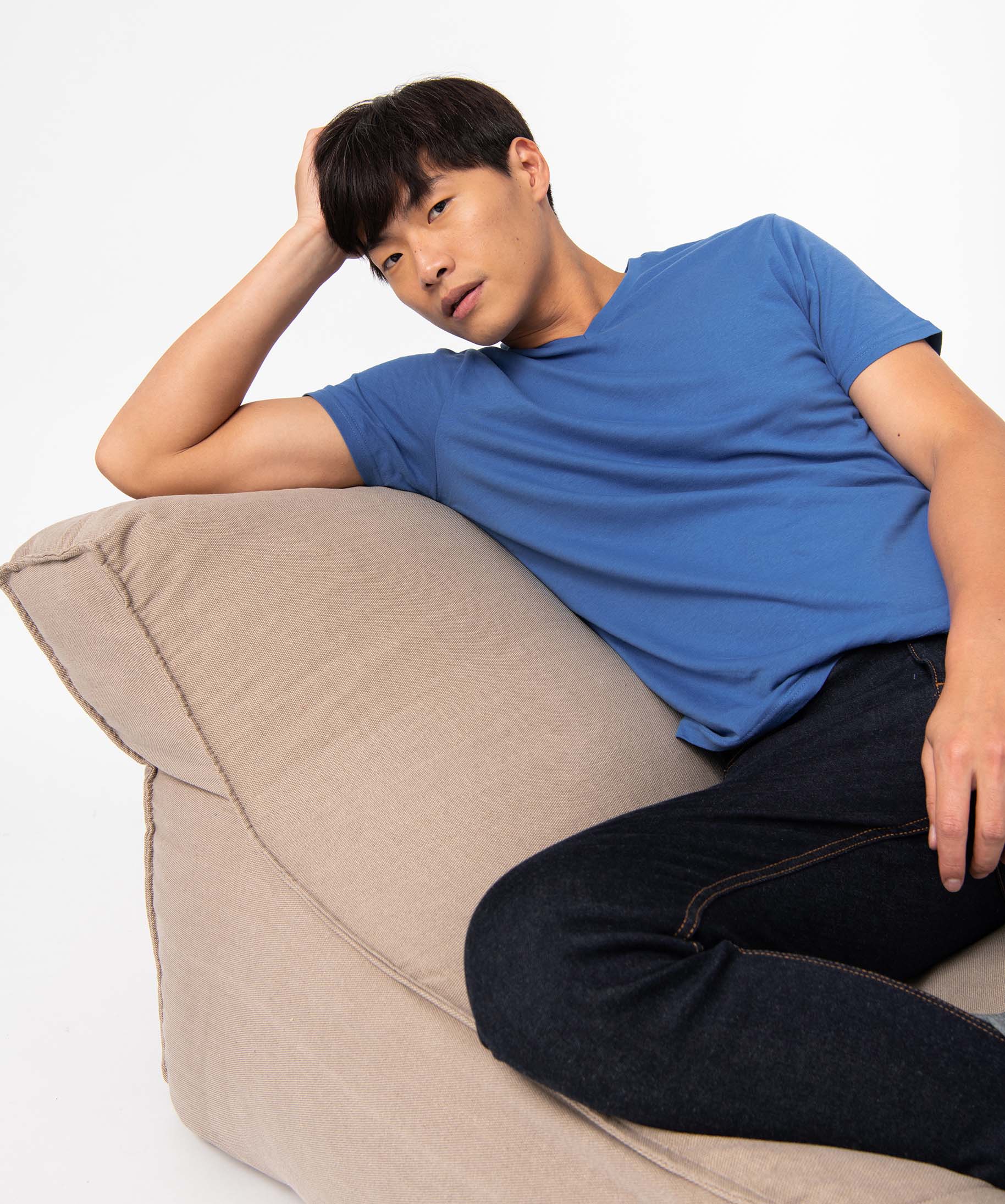 Tee-shirt homme à manches courtes et col V bleu | GEMO