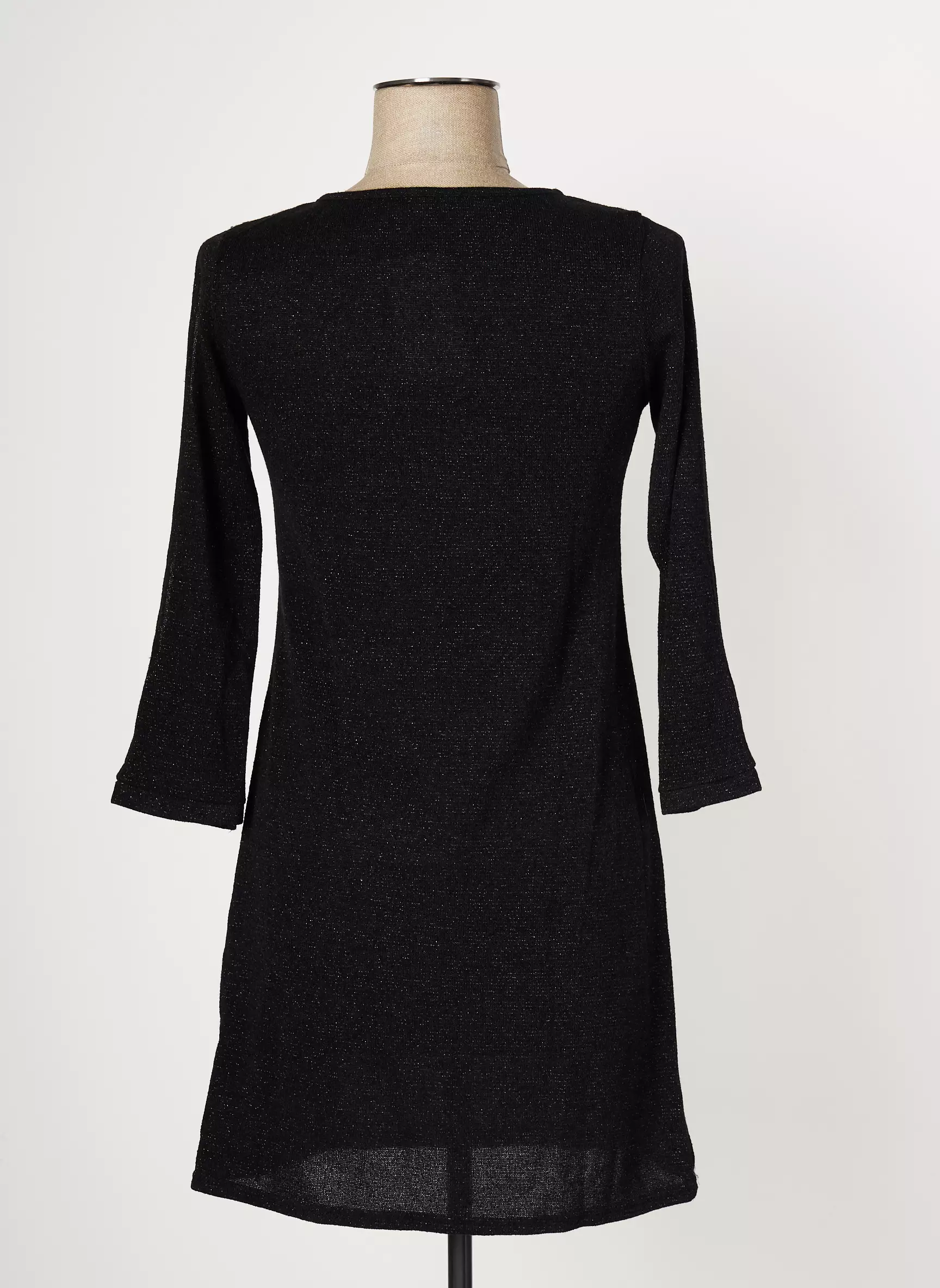 Multiples Robes Pulls Femme couleur noir