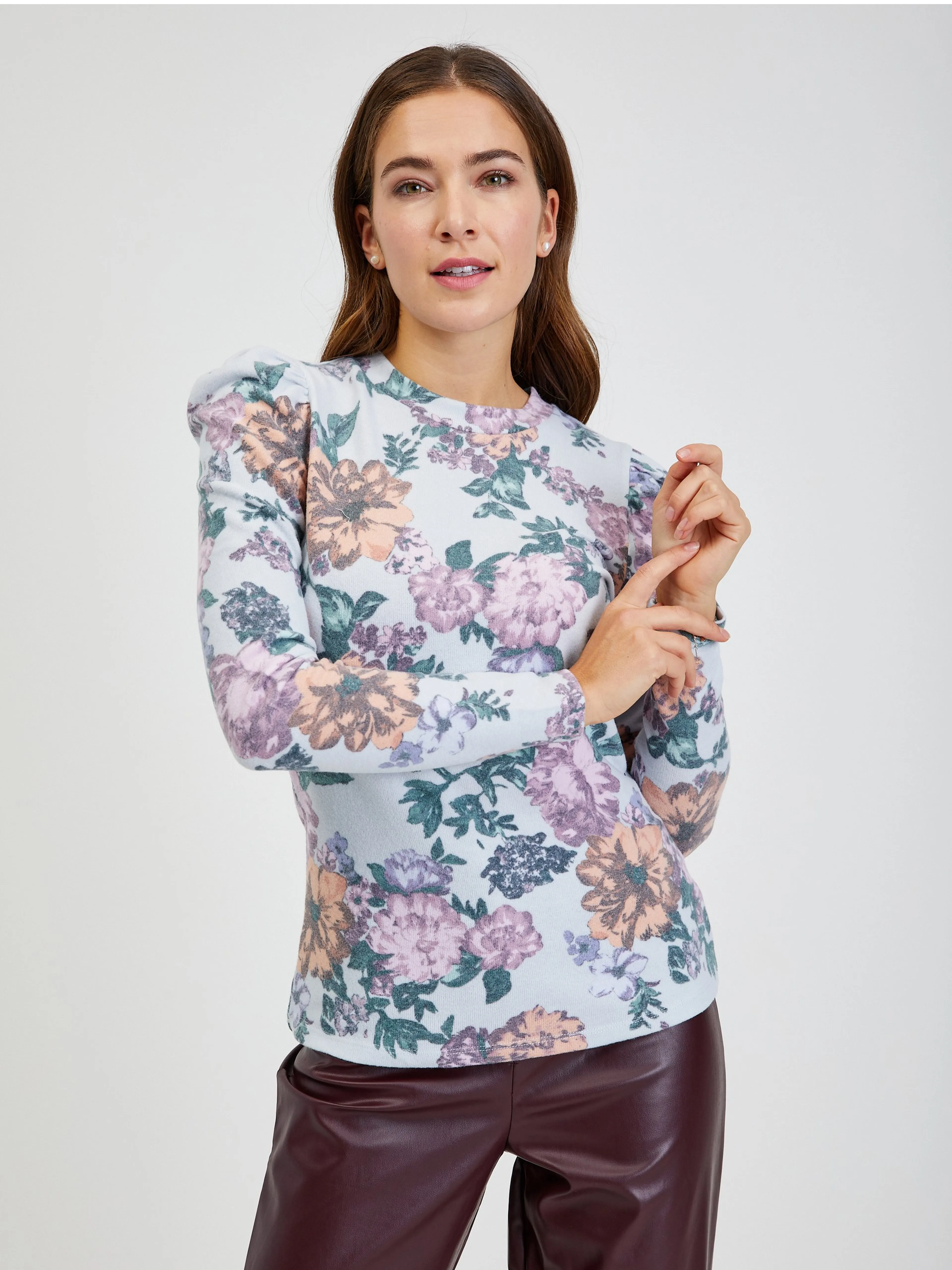 Hellgraues Damen T-Shirt mit Blumenmuster ORSAY