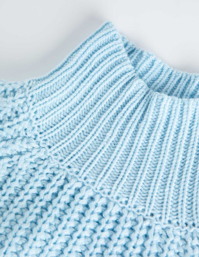 Strickpullover - Überschnittene Schultern