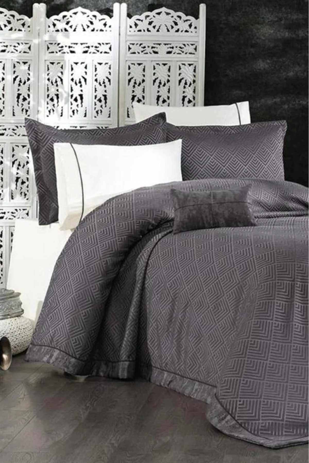 Çeyiz Diyarı  Frühlings-7-teiliges Chenille-Piqué-Set aus Seidensamt, Anthrazit
