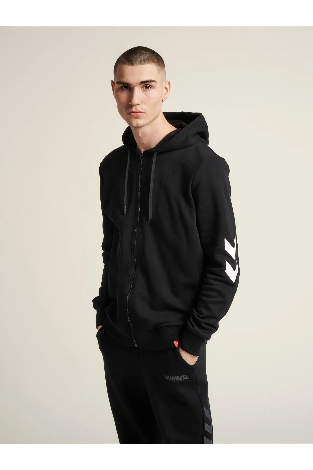 hummel  Sweatshirt - Schwarz - Regular Fit