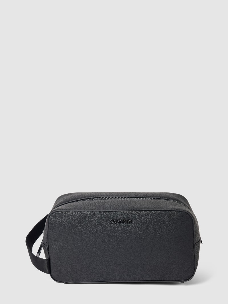 Kulturtasche mit Label-Detail Modell 'DIAGONAL' in schwarz