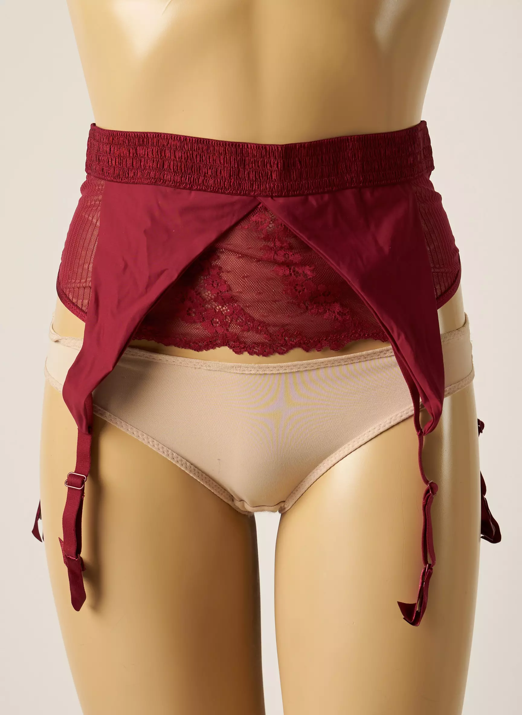 Passionata Guepieres Porte Jarretelles Femme couleur rouge