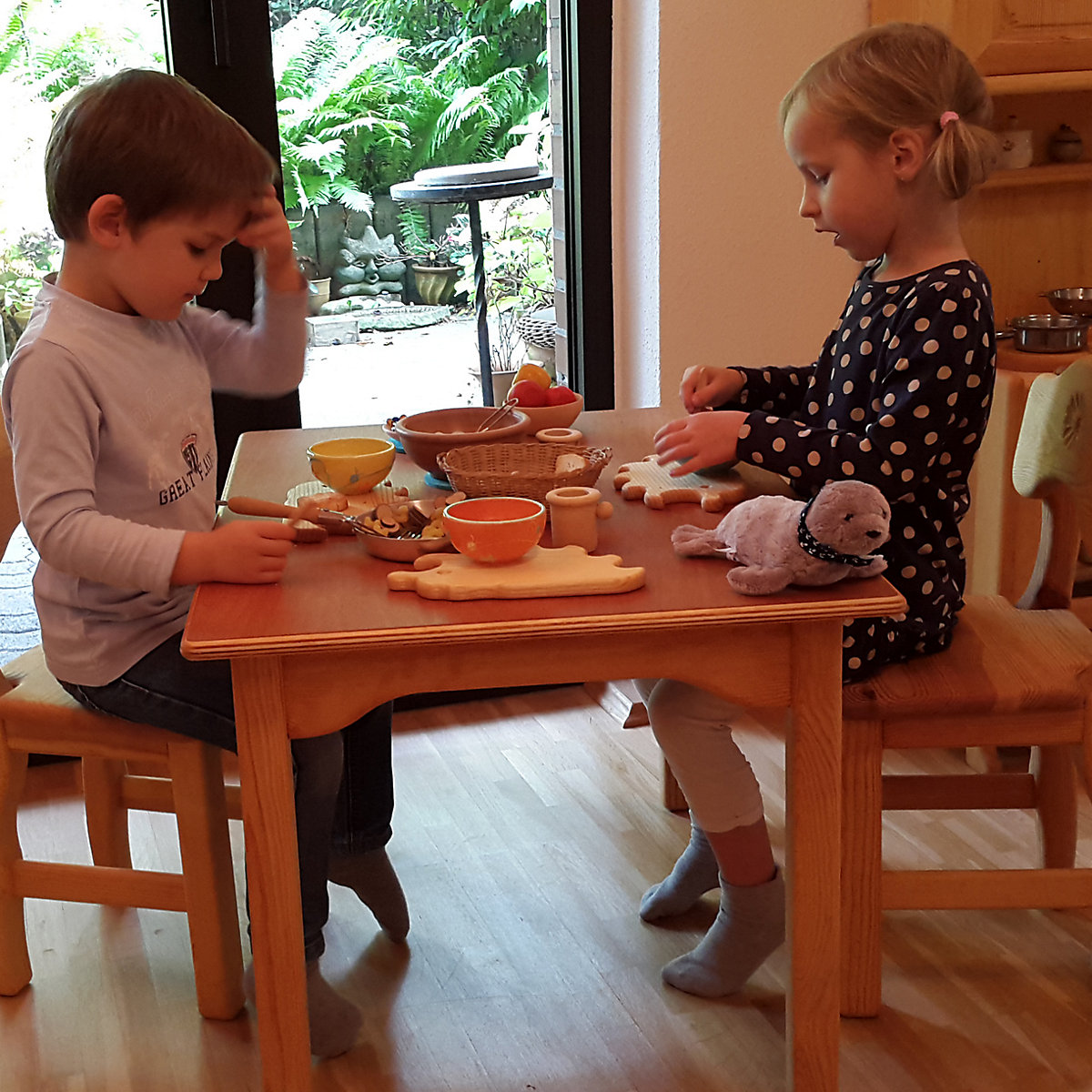 Kindertisch Groß