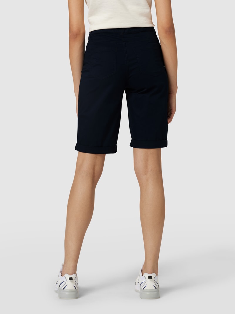 Shorts mit Eingrifftaschen in dunkelblau