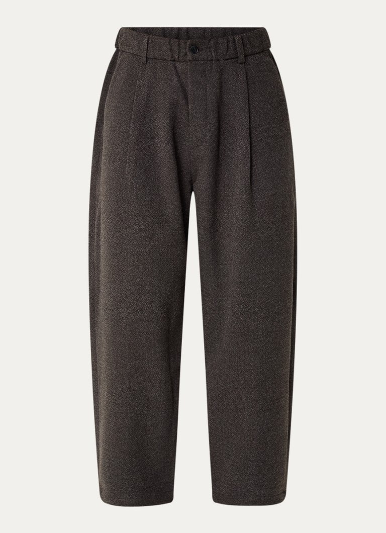 Pantaloni Felix de la Frankie Shop, lejeri, texturați.