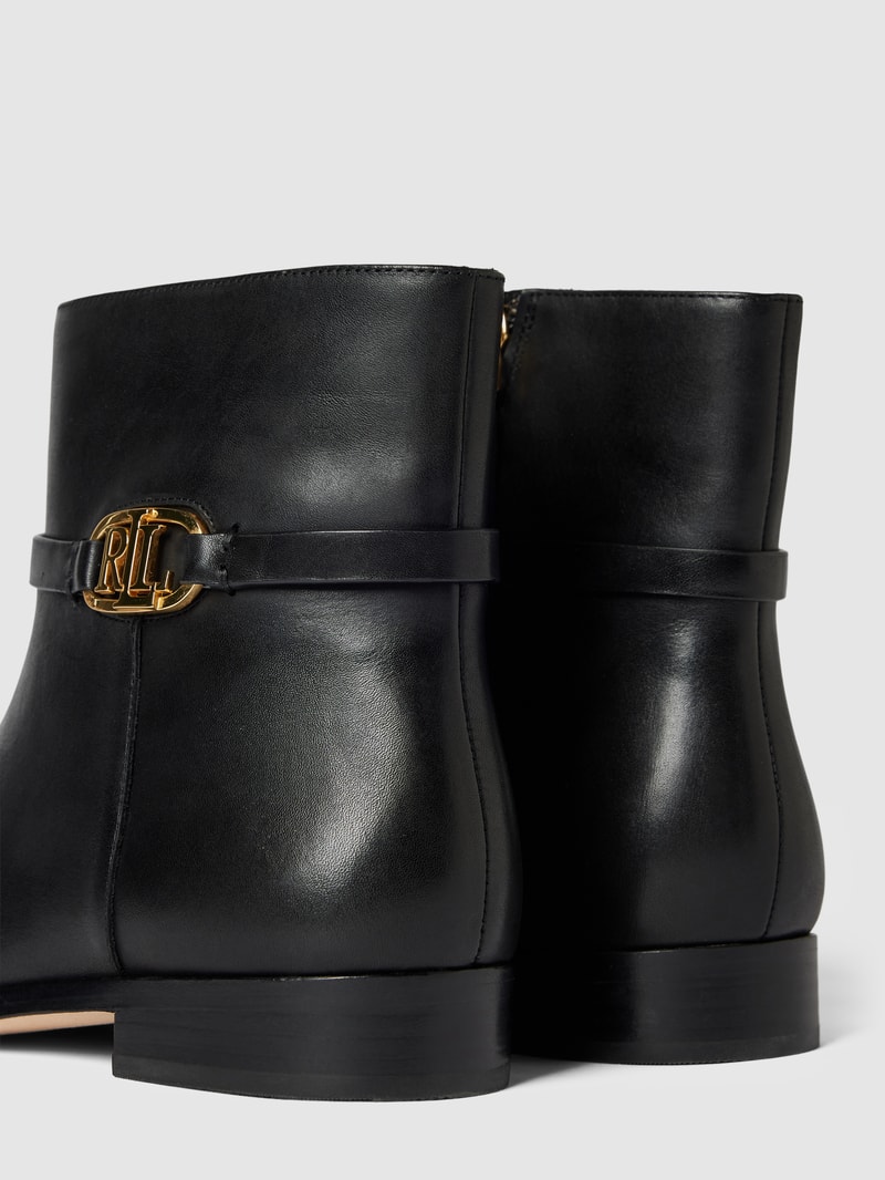 Stiefel mit Label-Applikation Modell 'BRIELA' in schwarz