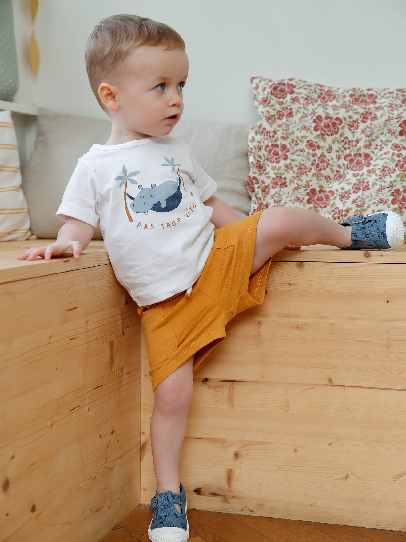 Ensemble T-shirt imprimé + short baggy bébé gris chiné