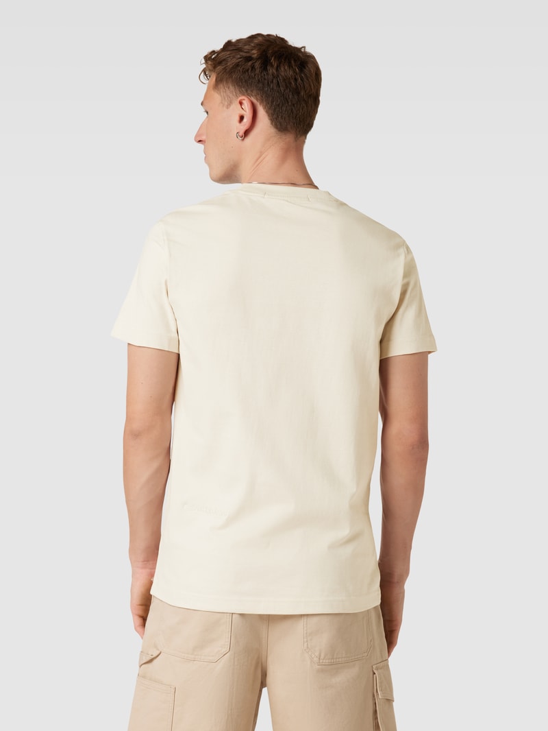 T-Shirt mit Label-Detail Modell 'CHENILLE' in beige