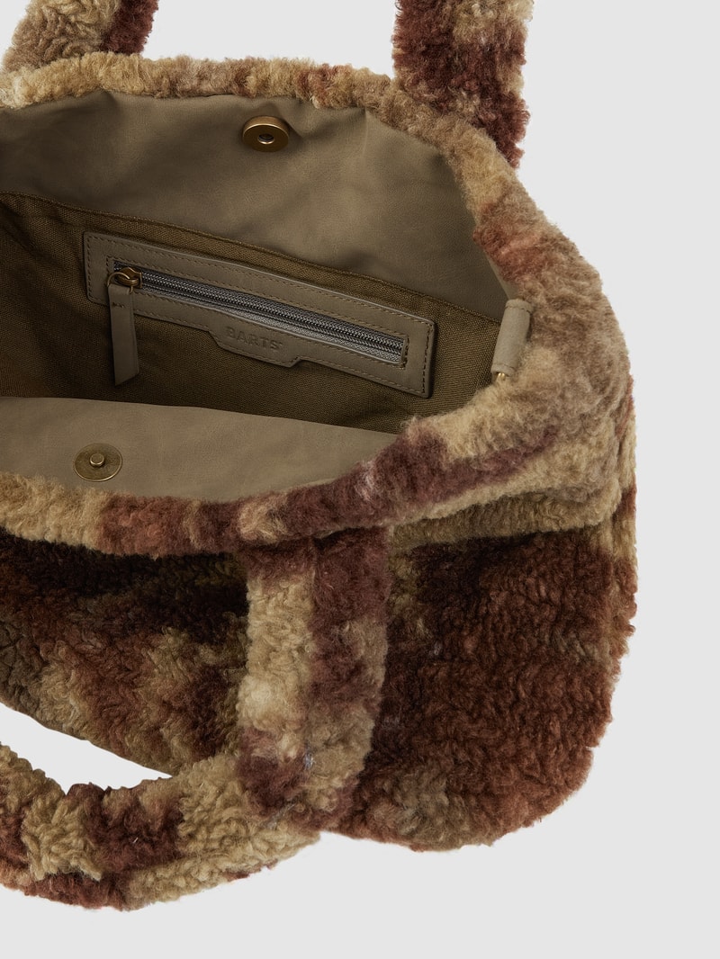Shopper aus Kunstfell Modell 'Gia' in olivgrün