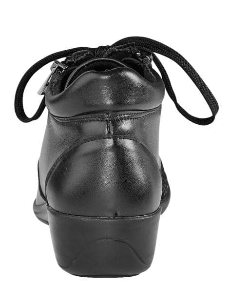 Schnürstiefelette