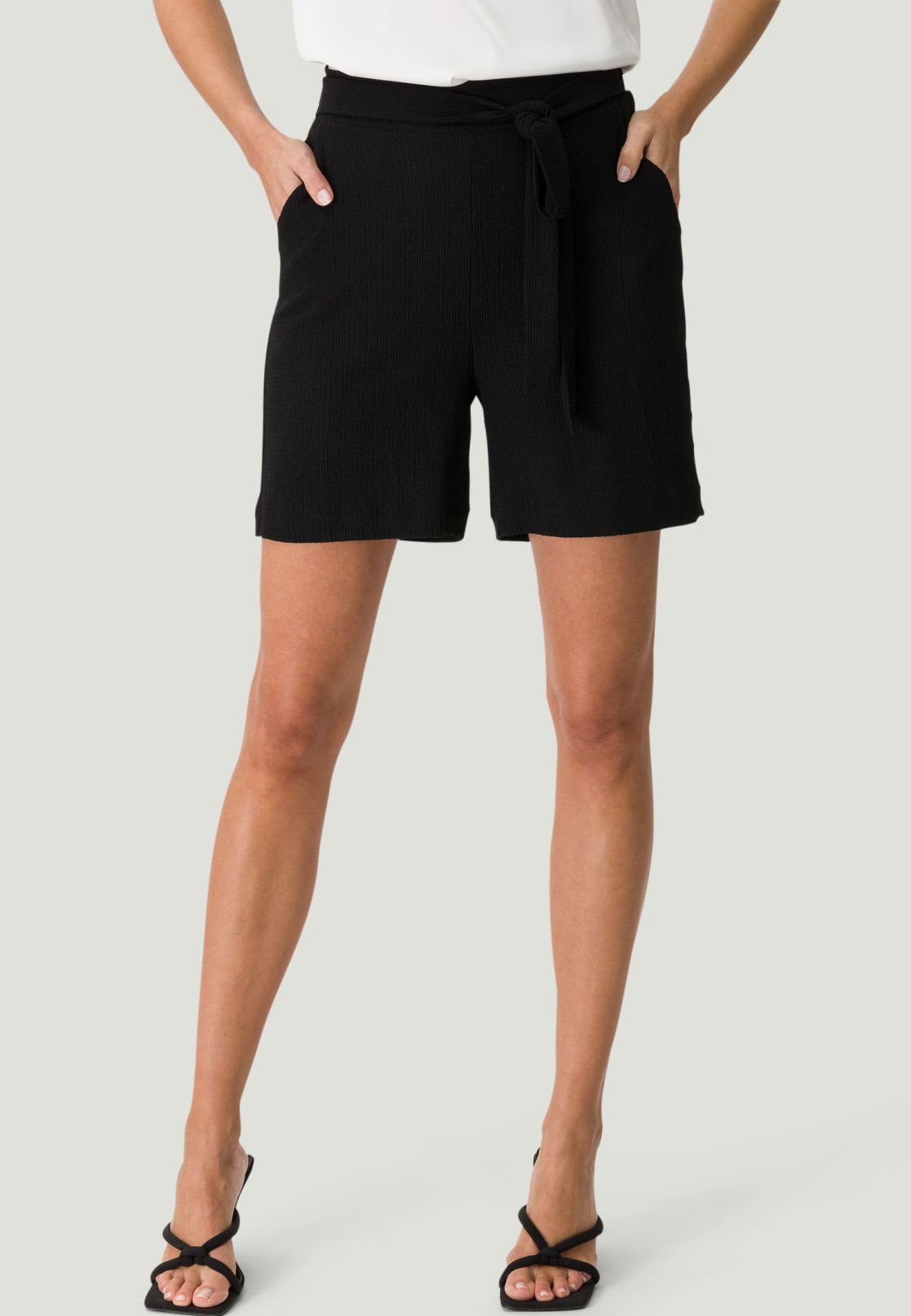 Shorts mit Bindeband