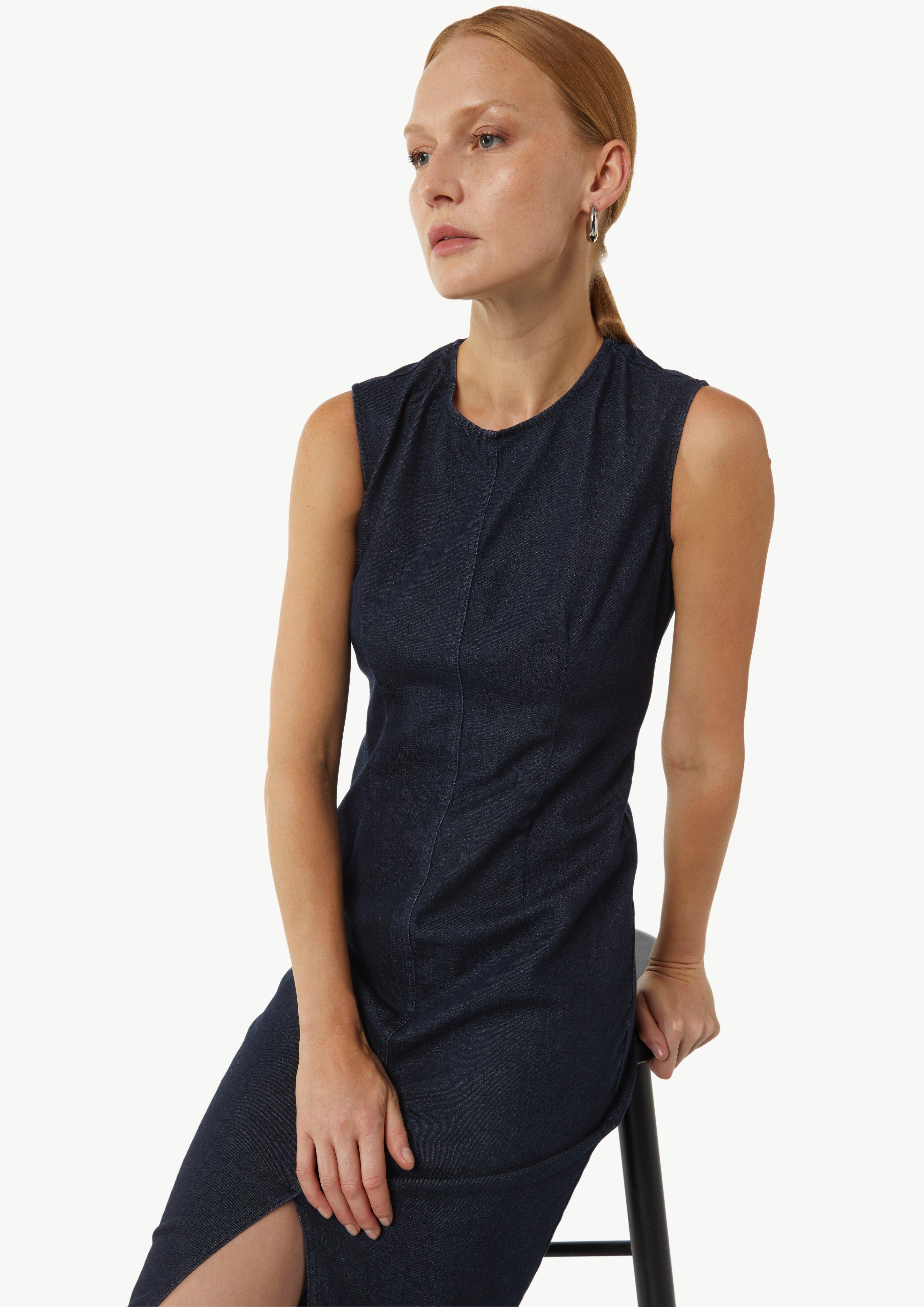 Elastisches Denim-Kleid mit Schlitz - navy