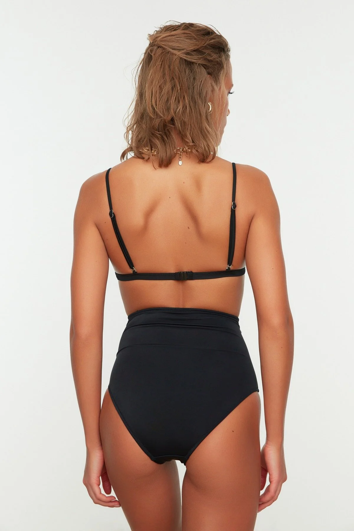 Trendyol Collection  Schwarze Recovery Hipster-Bikinihose mit hoher Taille TBESS20BA0018