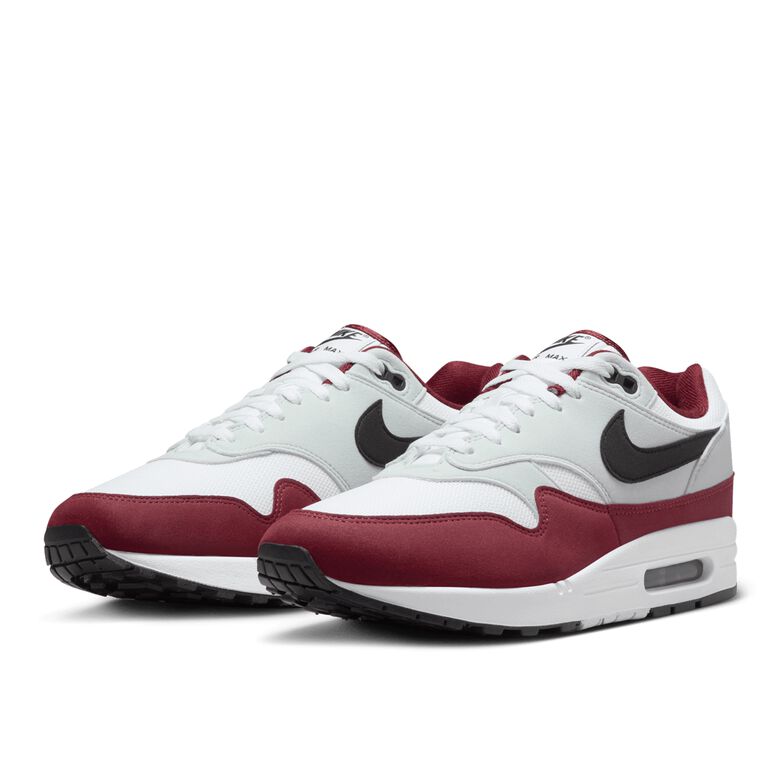 NIKE Air Max 1 