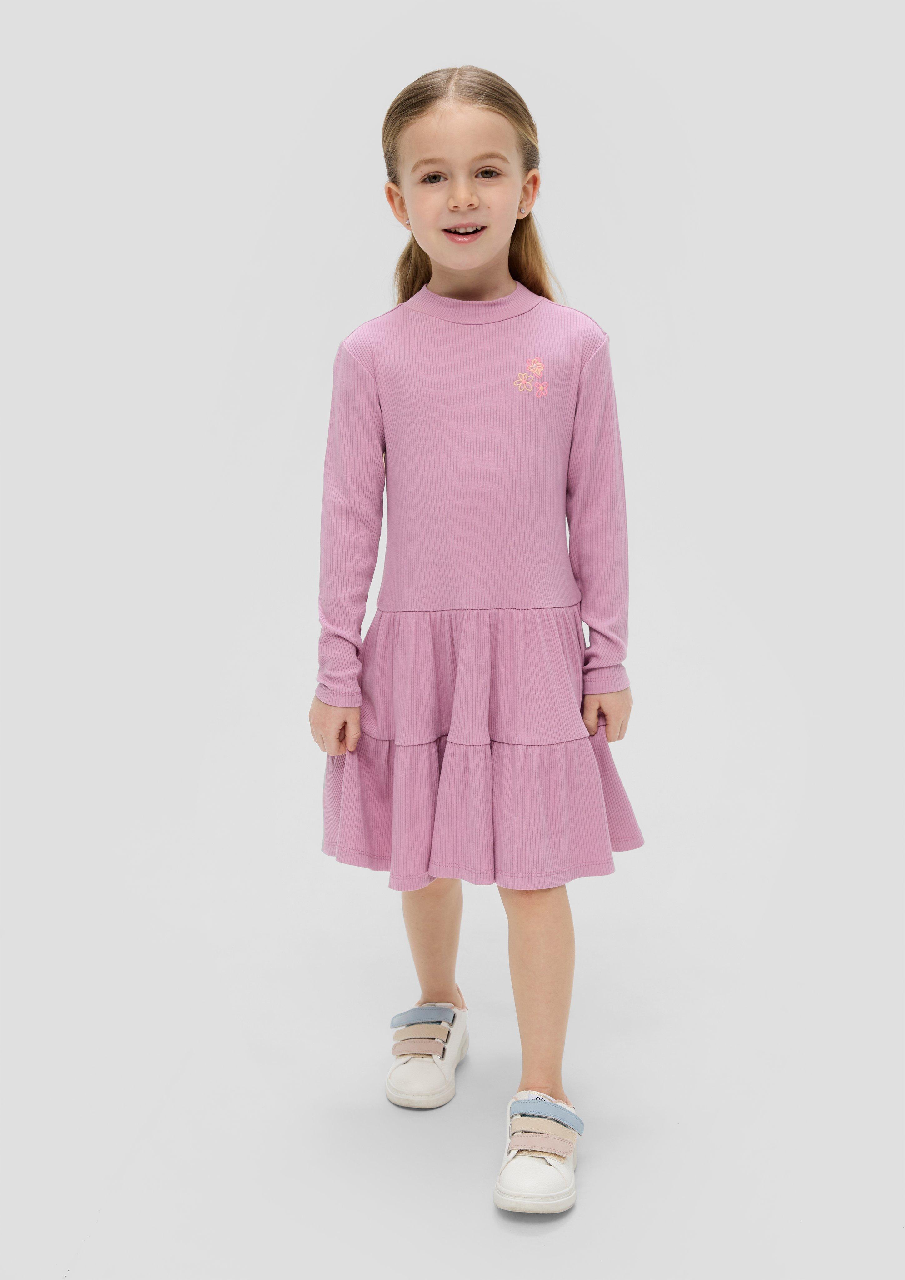 Geripptes Volantkleid mit Stickerei  2140046-4410