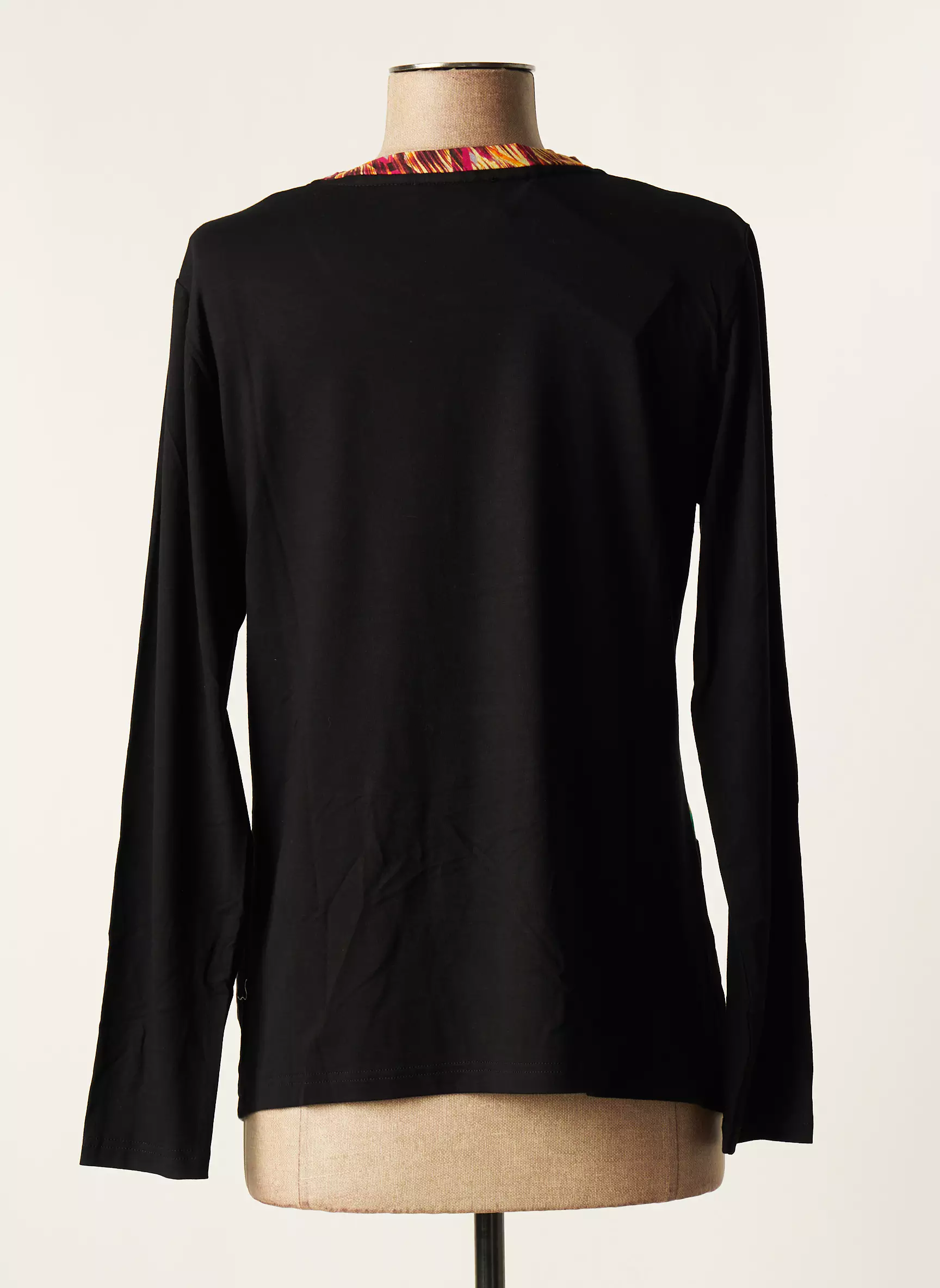 Jean Delfin Tshirts Femme couleur noir
