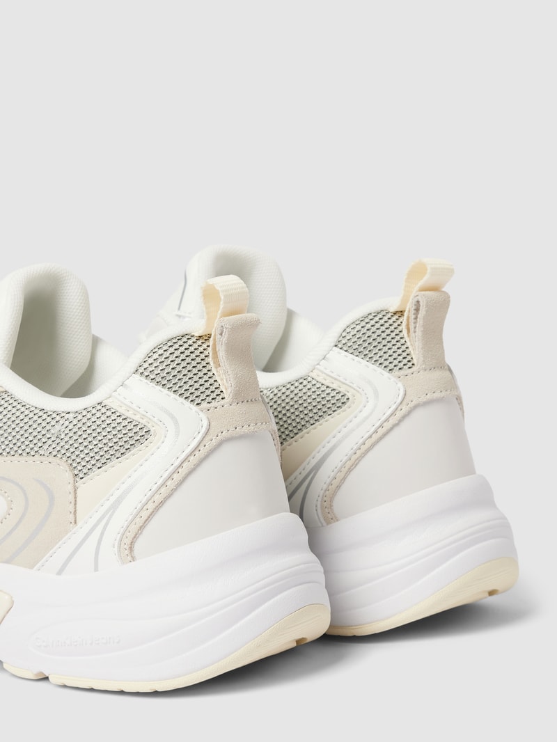 Chunky Sneaker mit Label-Details Modell 'RETRO TENNIS' in weiss