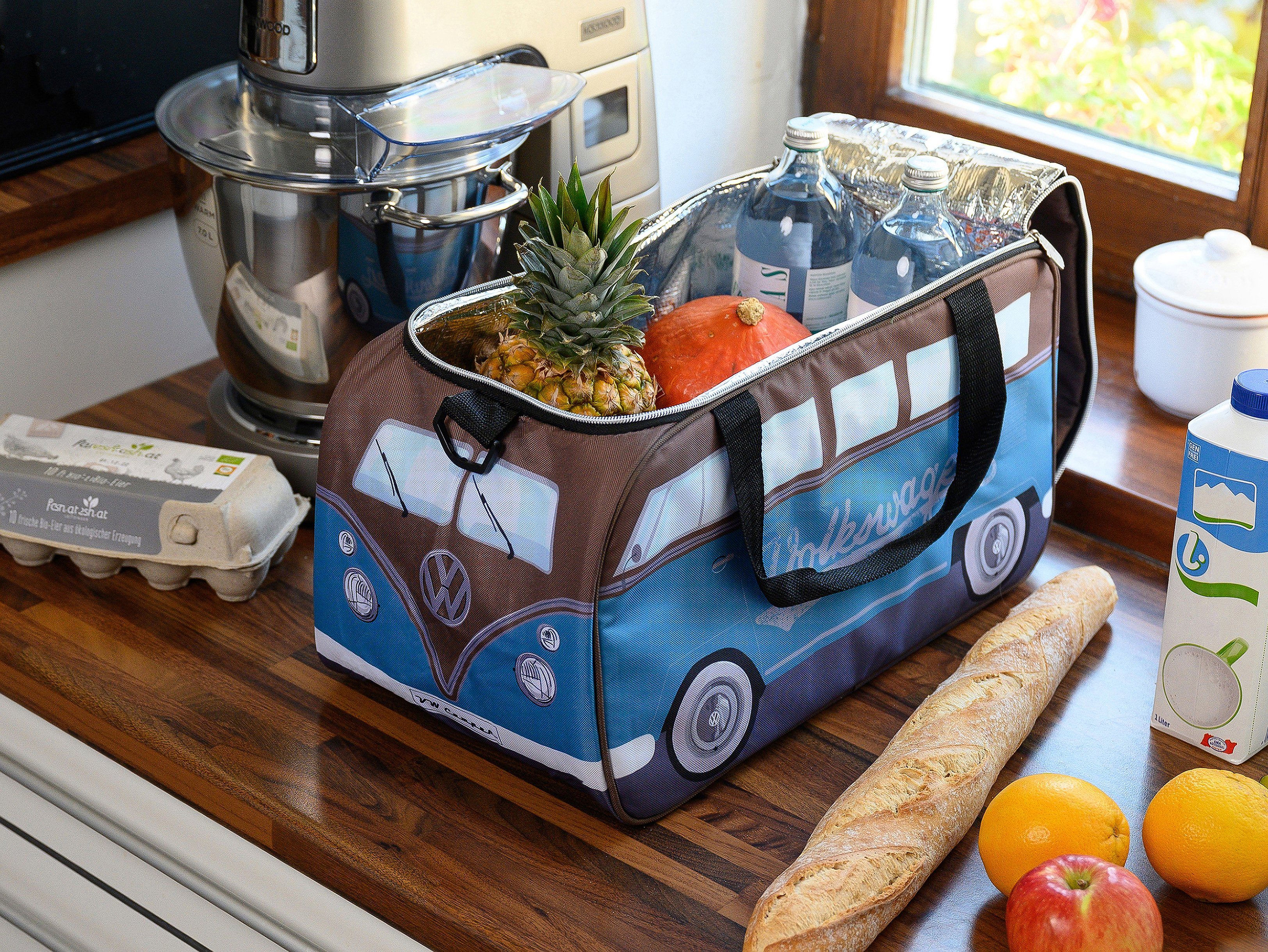 VW Collection by BRISA Kühltasche Volkswagen Thermotasche im T1 Bulli Bus Design, isolierte Picknick-Tasche, 25L