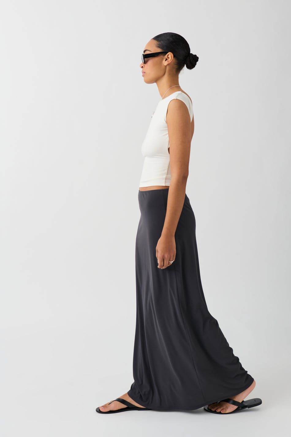 Low waist maxi skirt