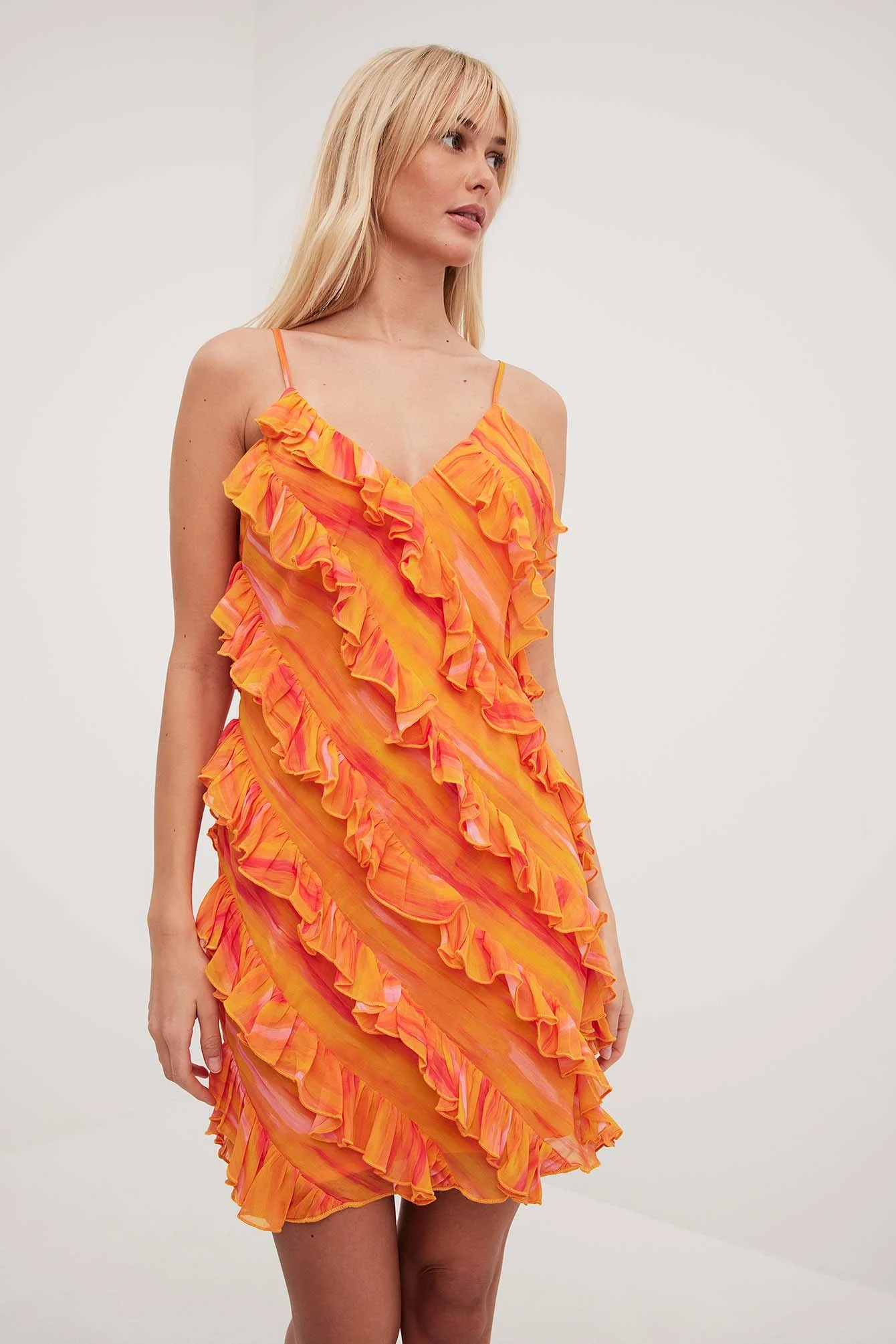 Minikleid mit Allover-Rüschen
