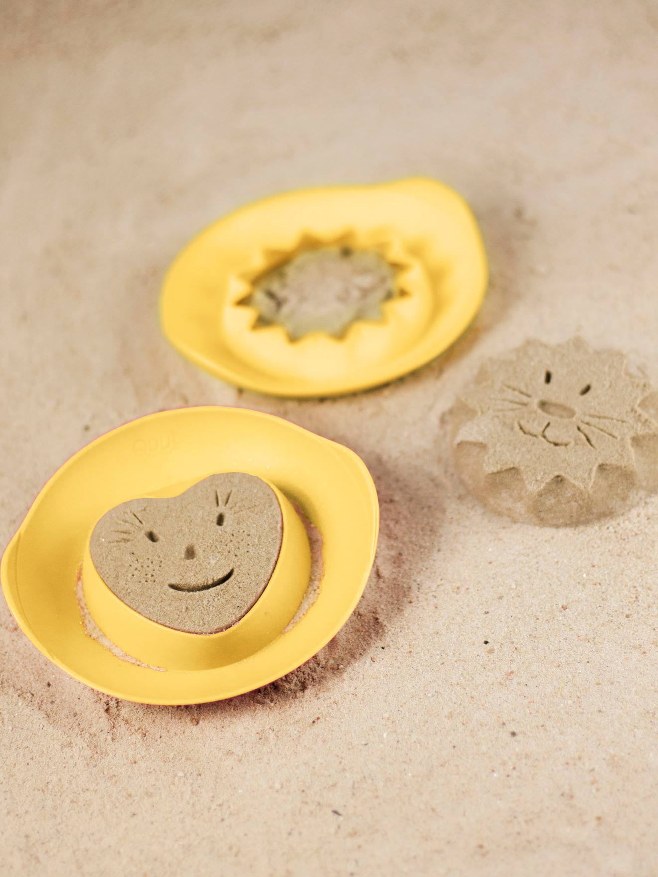 Quut Baby Sandspielzeug-Set BALLO QUUT - mehrfarbig