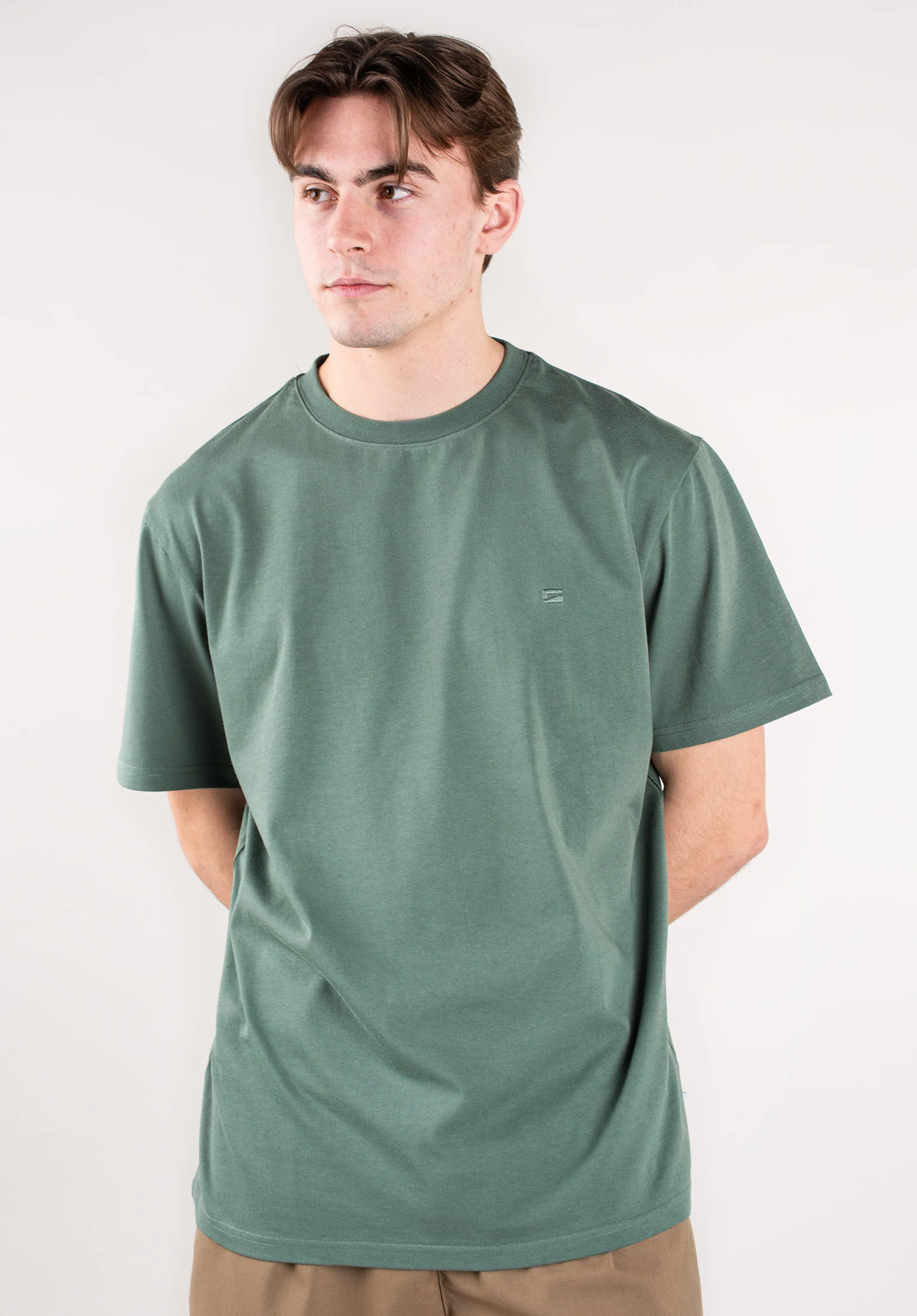 Easy Tee