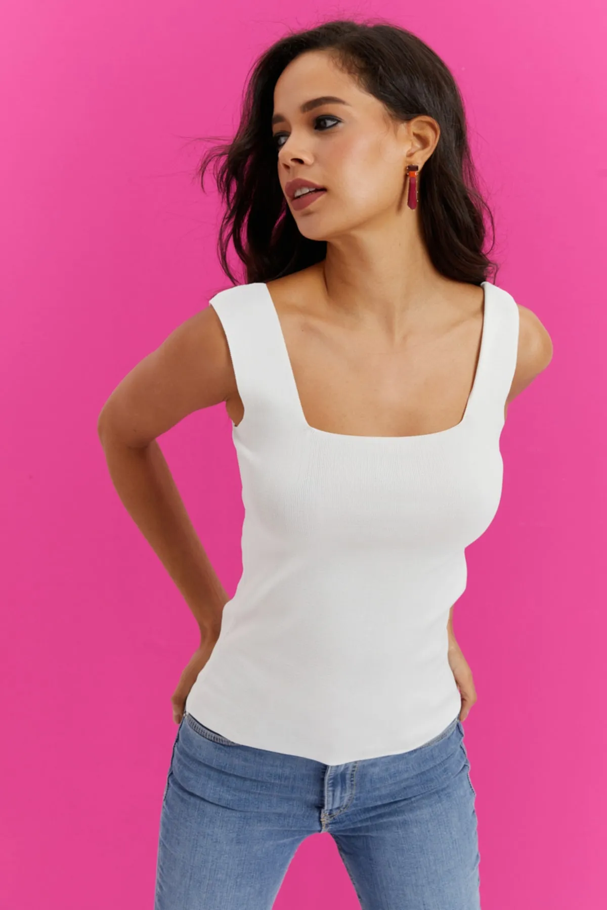 Cool & Sexy  Weiße Strickbluse mit eckigem Ausschnitt für Damen YV80