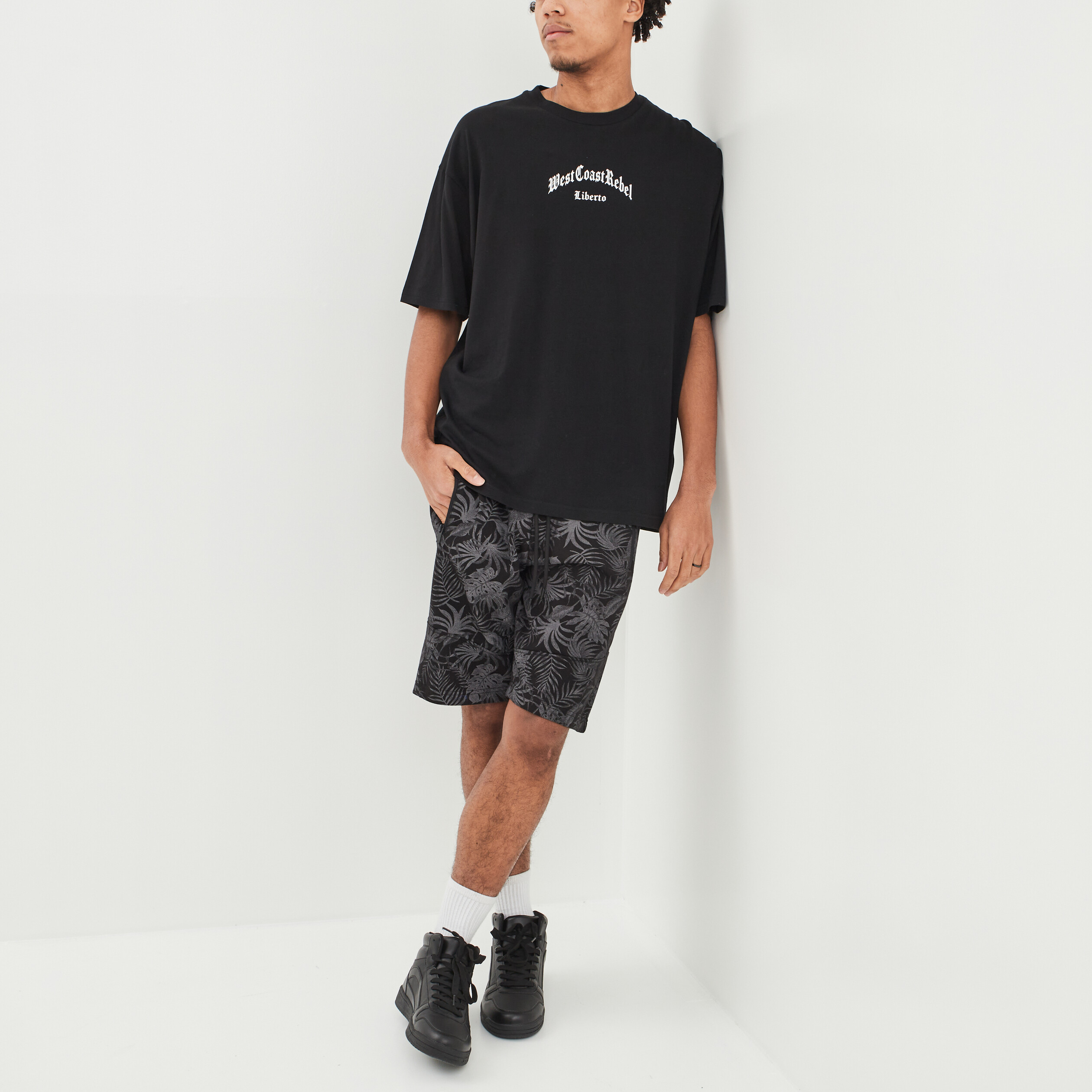 T-shirt manches courtes Liberto noir homme | La Halle