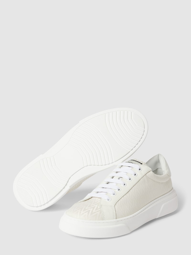 Sneaker mit Schnürverschluss Modell 'STAN' in weiß