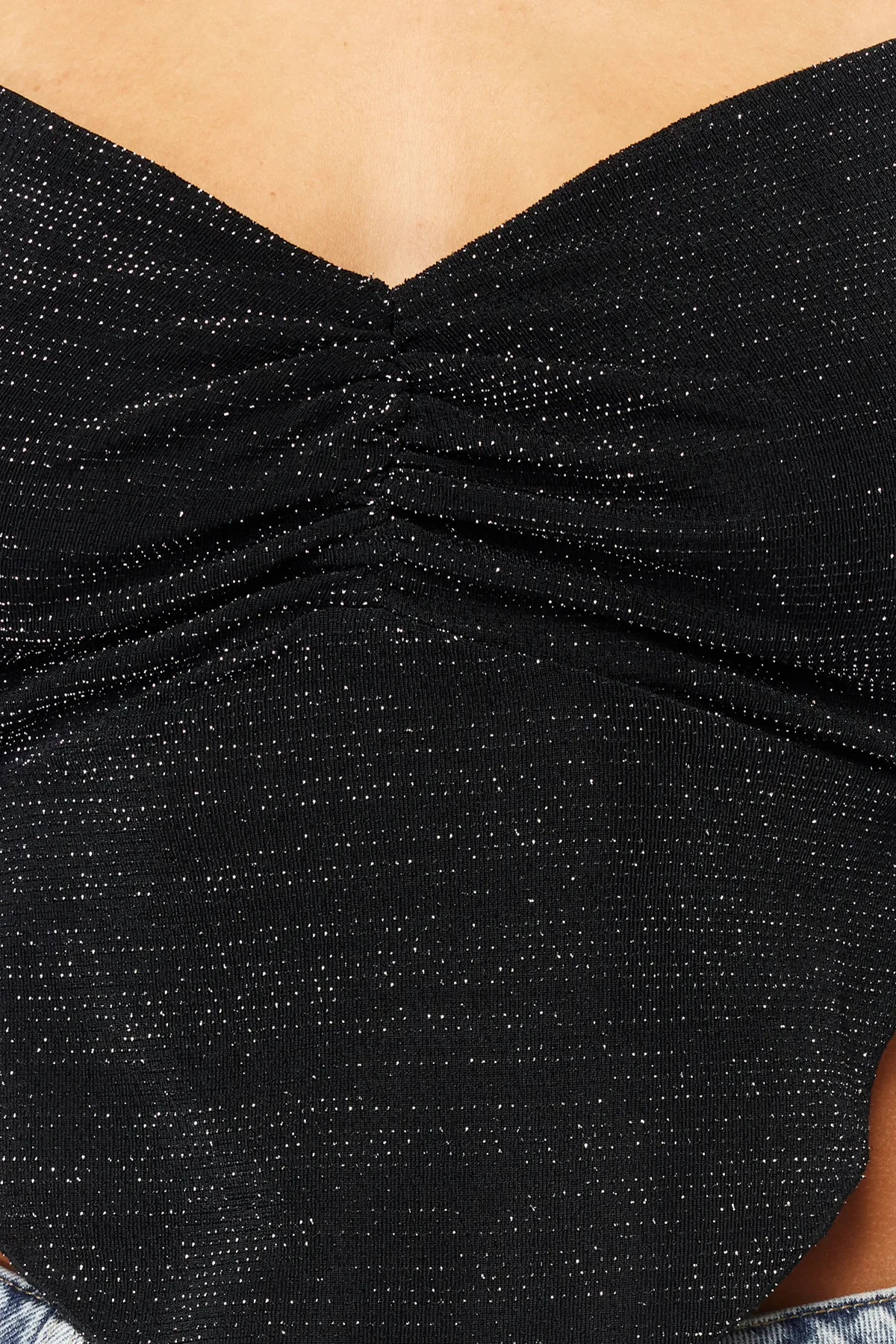 Trendyol Collection  Schwarze, glänzende, kurze Strickbluse