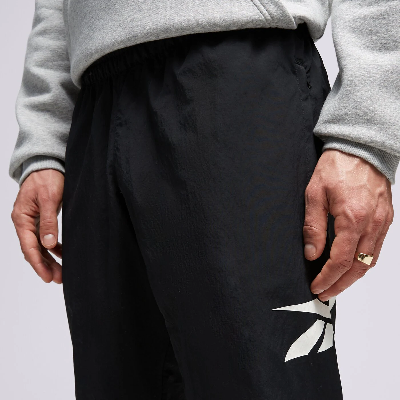 REEBOK HOSE CL VECTOR TRACKPANT Schwarz