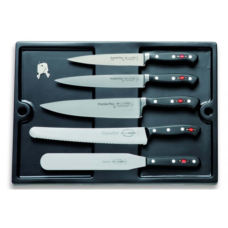 Dick Plaza mit 15 Stück, Chefkoffer, Messertasche
