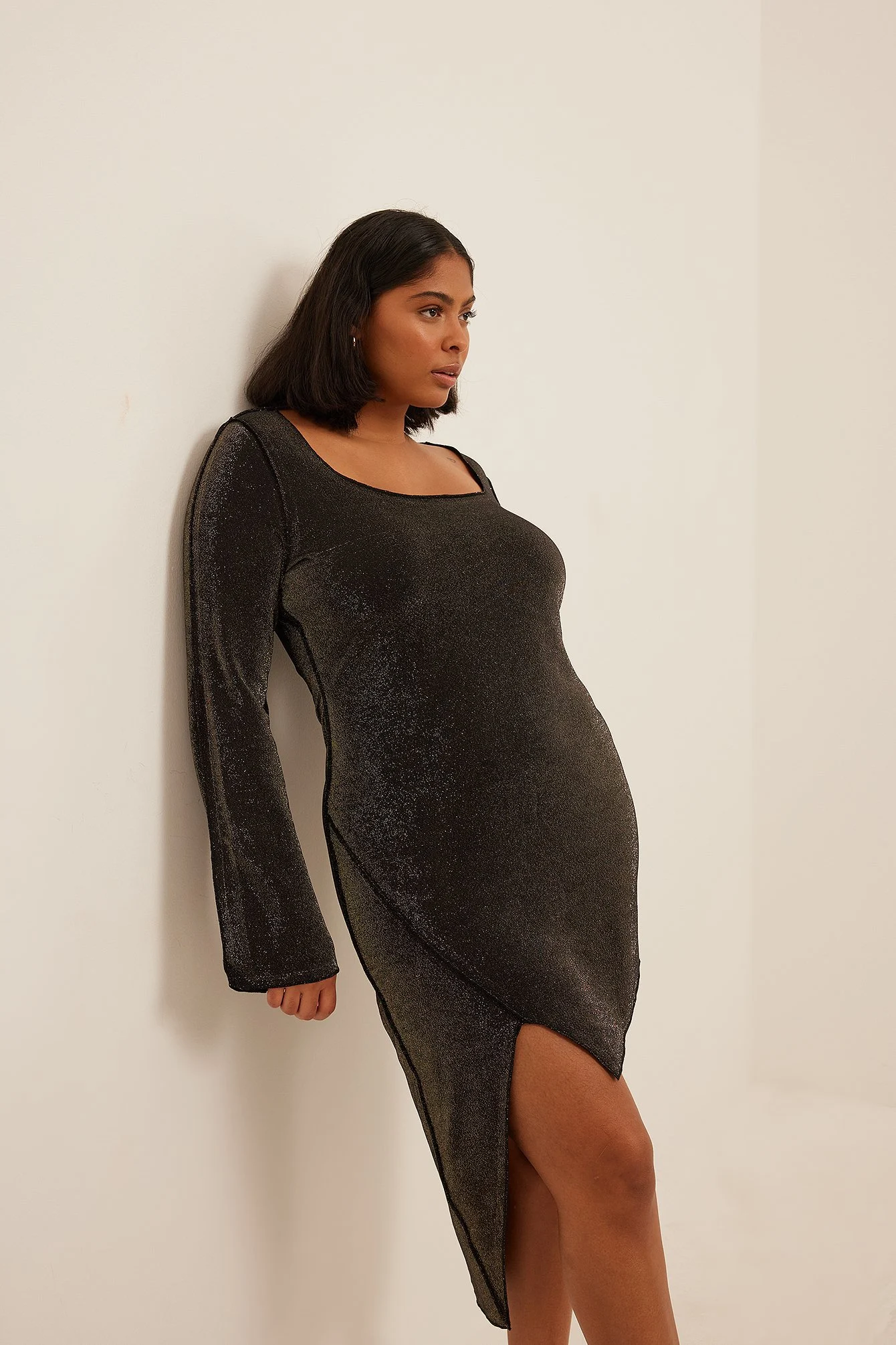 Asymmetrisches Lurex-Minikleid