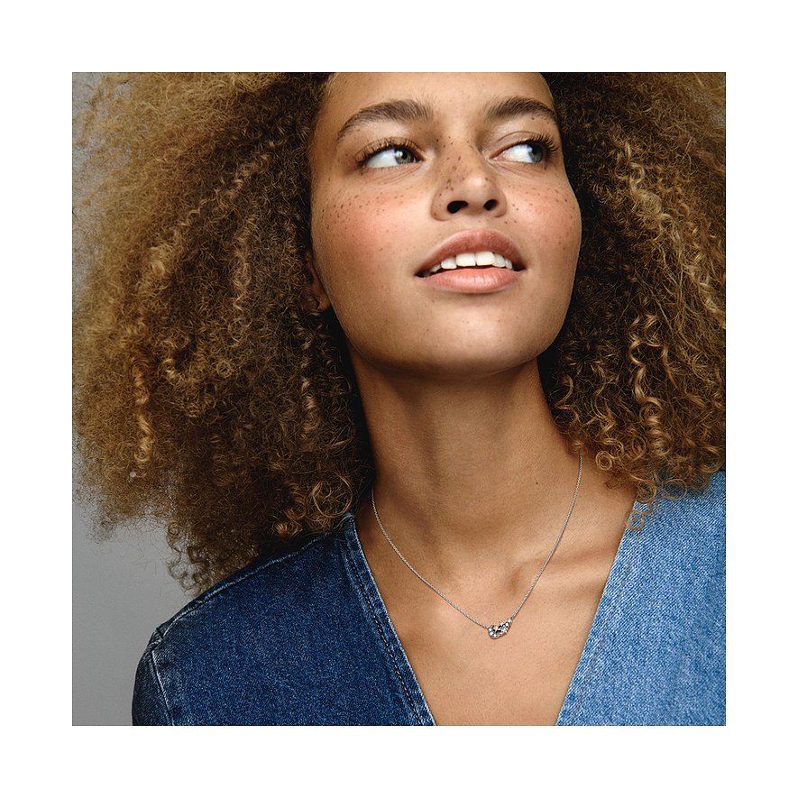 Pandora Kette Moments