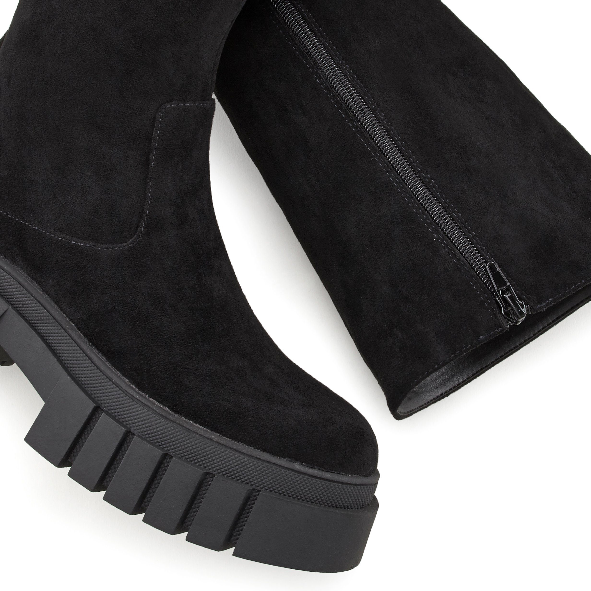 LASCANA Reißverschlussstiefel, Winterstiefel, Chunky-Sohle, langer Stiefel, Profilsohle