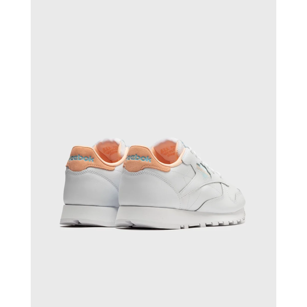 Reebok Leather CLASSIC GY7184 / weiss