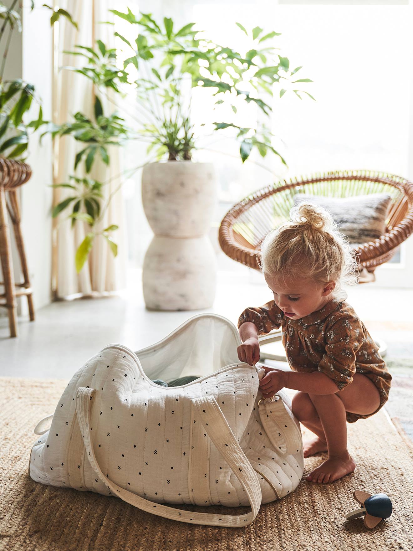 Vertbaudet Wickeltasche BABY ROLL aus Musselin, personalisierbar - zartrosa