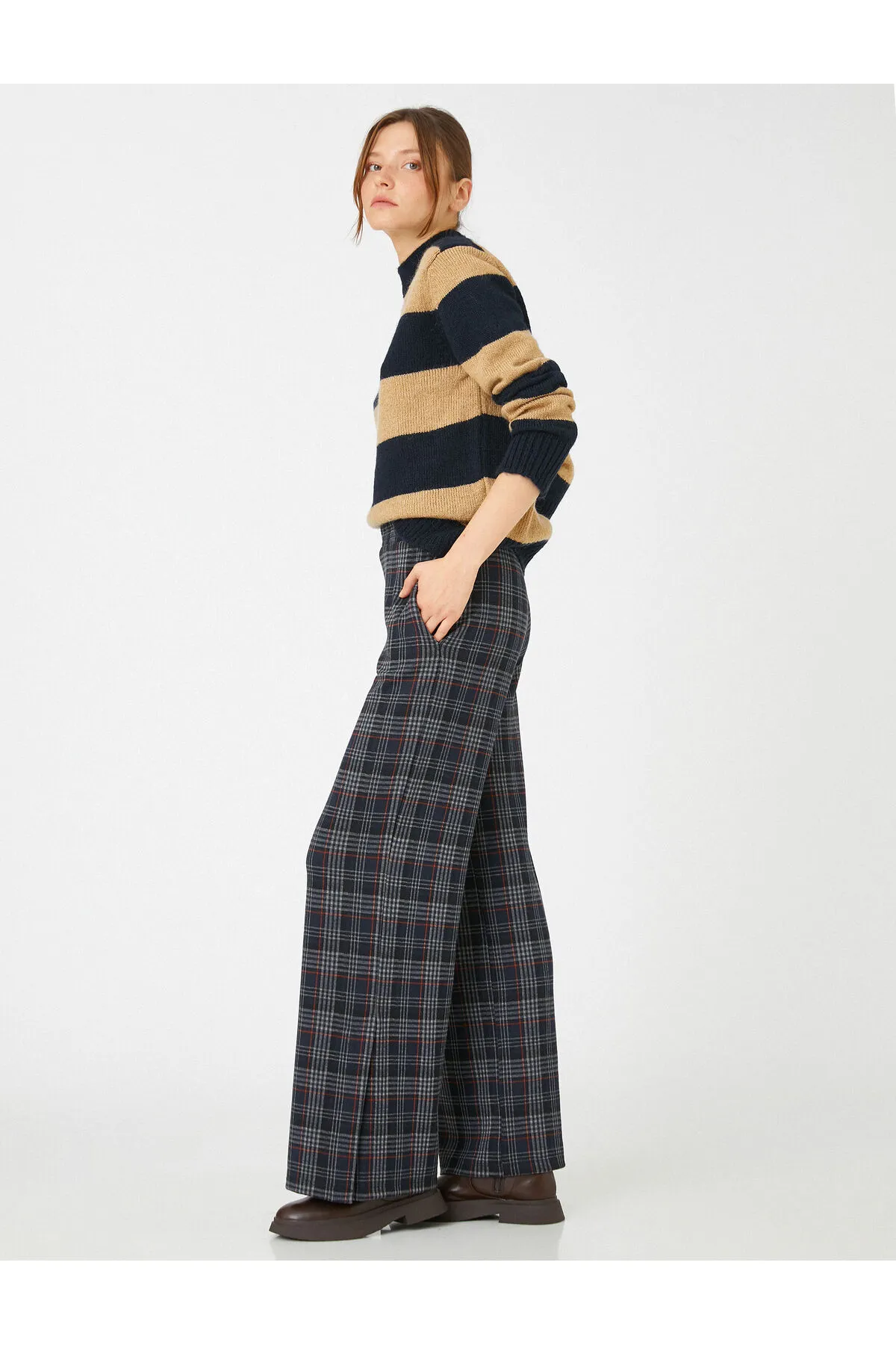 Koton  Hose mit weitem Bein und Schlitz