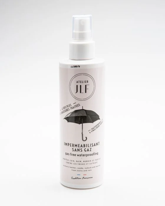 Spray imperméabilisant