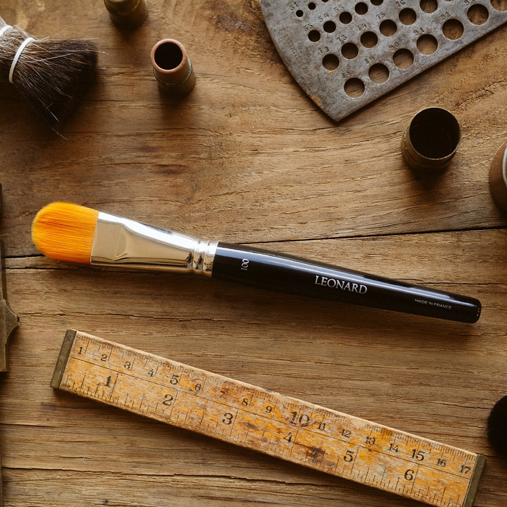 Leonard Brushes Foundationbørste nr. 100