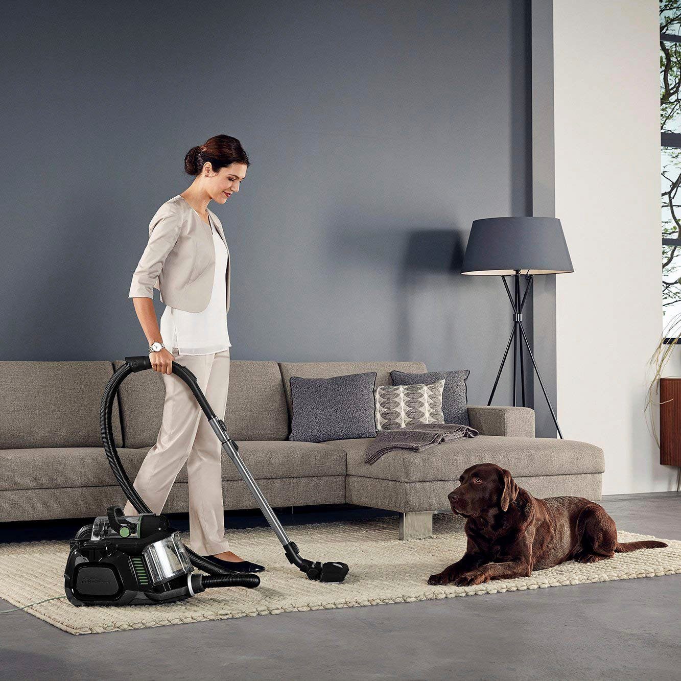 AEG Bodenstaubsauger LX7-2-ÖKOX, 750 W, beutellos, bis zu 92% recycelbar