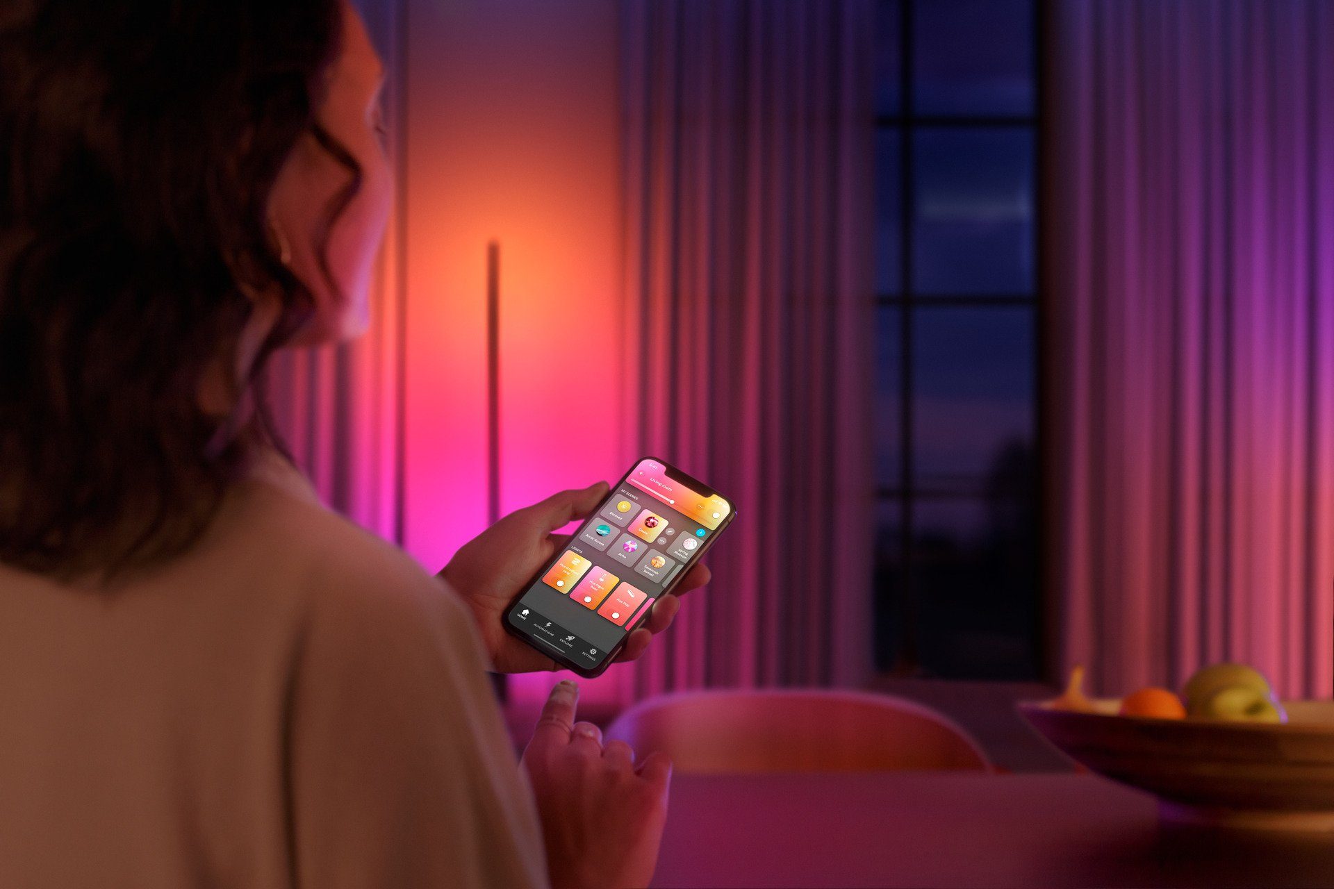 Philips Hue LED Stehlampe Gradient Signe, Bluetooth, LED fest integriert, Farbwechsler, Doppelpack