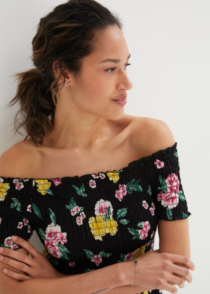 Kleid mit Smock- Ausschnitt